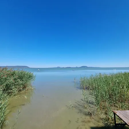 Balatonihaz Semesterbostad